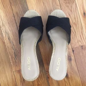 Aldo wedges, size 6